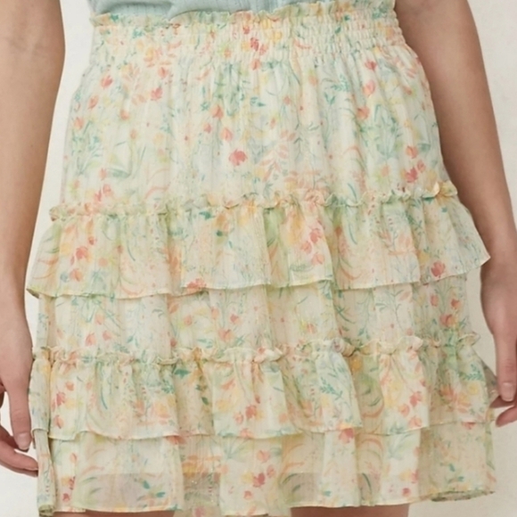 LC Lauren Conrad Dresses & Skirts - LC Lauren Conrad Daydream Floral Tiered Mini Skirt M